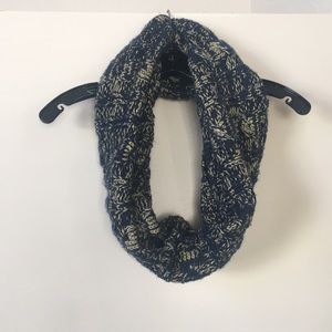 Infinity Scarf ⚡️1/2 price add-on item ⚡️
